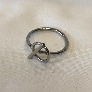 NWOT Silver Plated Geometric Circle & Line Women's Teen Ring